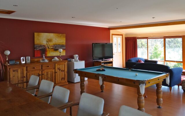 Cloverhill Hepburn Springs