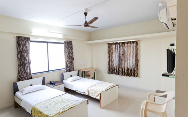Amigo Serviced Apartment