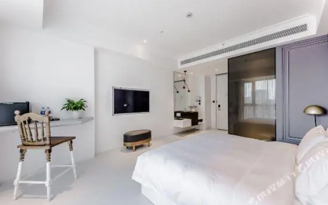 Sussie Place Apartment Hotel (Shanghai Pengpu Xincun Metro Station)