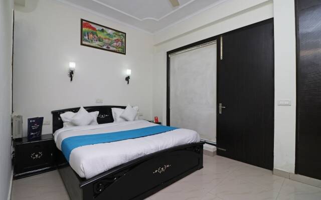 OYO 10878 Unitech Cyber Park