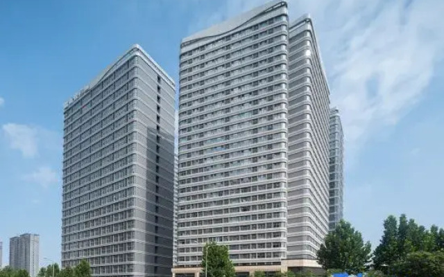 Xana Lite Hotel (Jinan Huayuandong Road Subway Station)