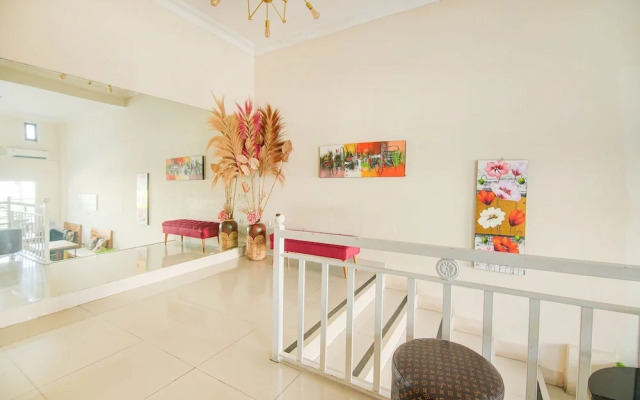 OYO 94669 Hotel Puri Inn Panakkukang Makassar