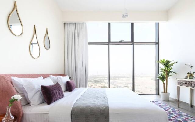 Superior + Luxurious 2BR - Sleeping 7!