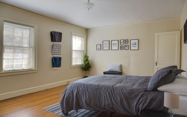 Charming Rustic Dilworth Duplex