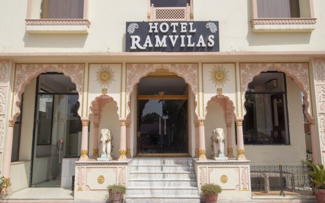 OYO 14812 Ram Villas