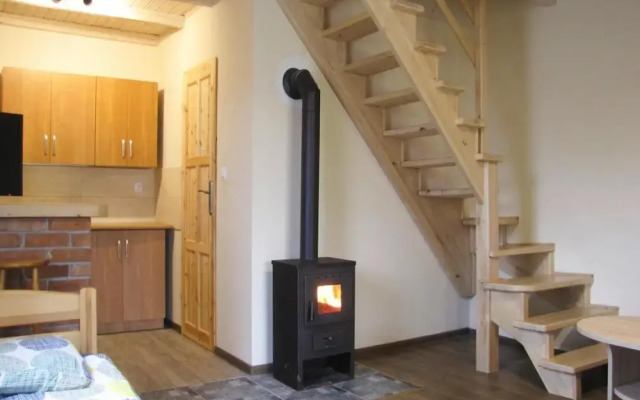 Cottage With Fireplace, Right on the Lake, Ryn