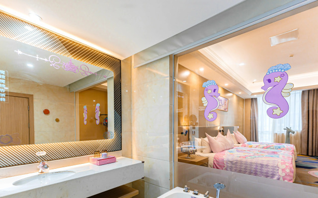 Holiday Inn Express Chengdu Tianfu Square by IHG
