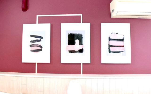 Bar & Hotel Colors Miyajima