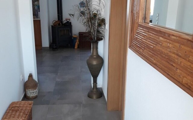 Villa R. Oliveiros Martins