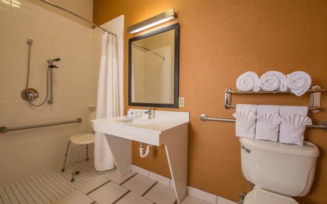 Fairfield Inn & Suites by Marriott Greenwood