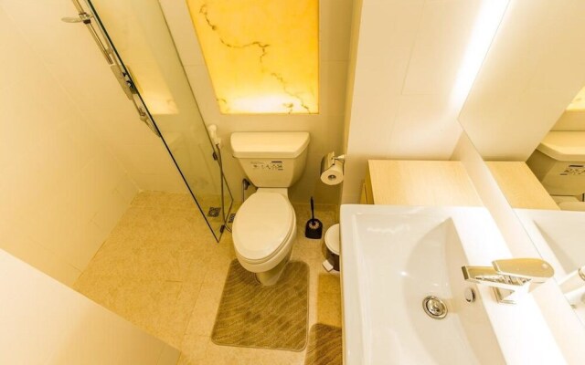 Atlantis condo resort pattaya by Jing