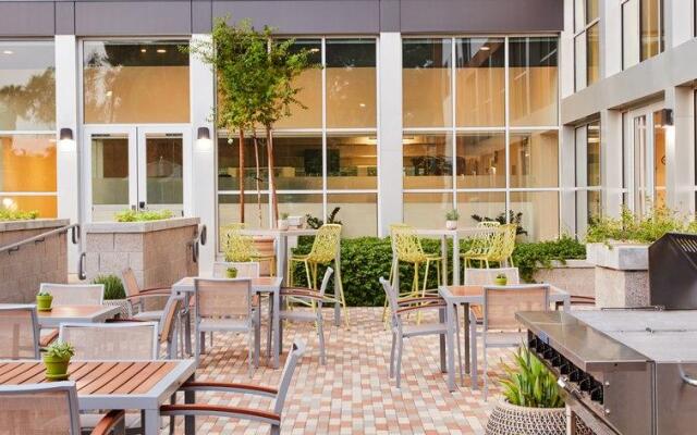 Element Denver Downtown East