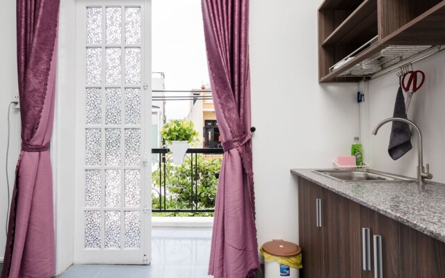 Joy House & Apartment