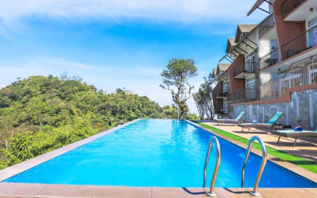 Shola Crown Resort - Munnar