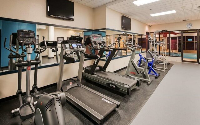 Best Western Plus Port O'Call Hotel