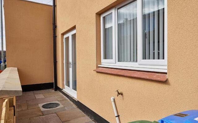 Host Stay Sea Breeze