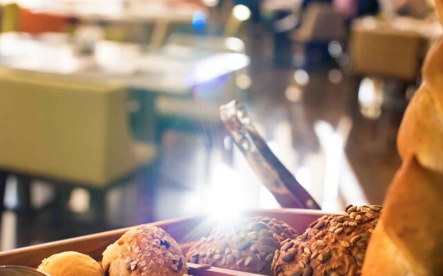 Novotel Ambassador Suwon