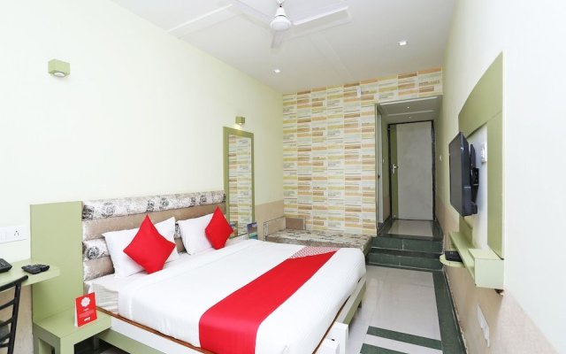 OYO 16472 Hotel Shree Balram International