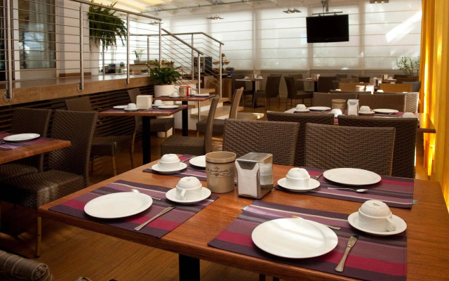 Hotel Tropical