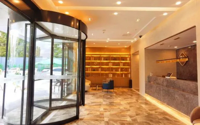 Accompanying Hotel·Yipin (Shanghai Lujiazui Financial and Trade Zone)