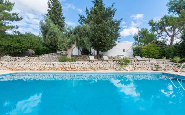 Trullo Pietra Antica