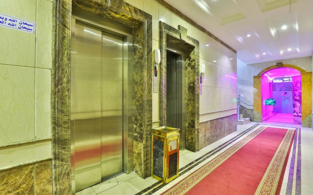 OYO 161 Middle East Suite