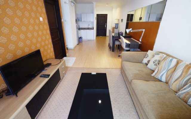 Elegant the Belleza Apartment