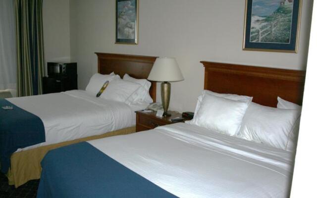 Holiday Inn Express LAPORTE