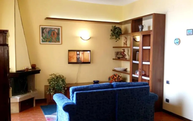 One bedroom appartement at Milazzo 30 m away from the beach with sea view furnished terrace and wifi
