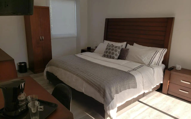 Suites Arboleda 215