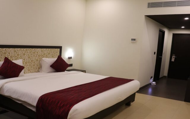 DSR Madhanam Inn