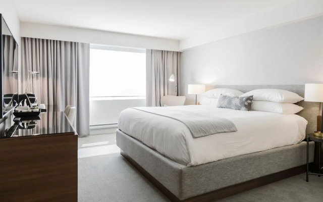 The James Hotel