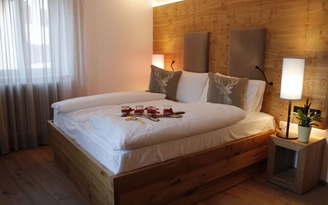 Hotel Ristorante-Pizzeria Al Cervo