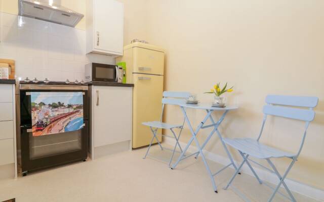 5 Malting Court
