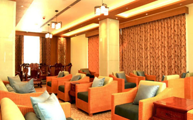 Eastern Palace Hotel