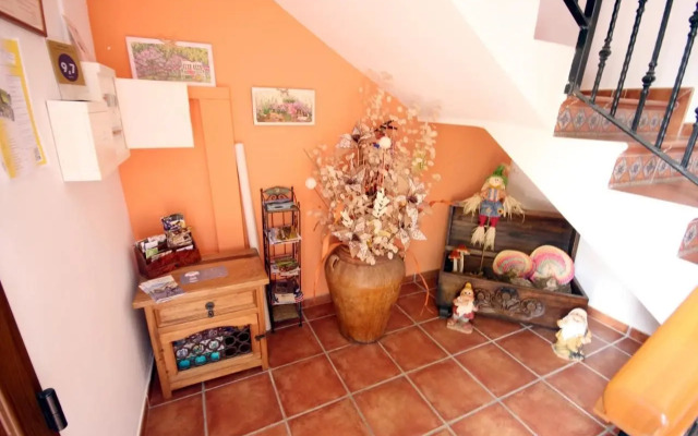 Apartamentos Miguelo, C.B