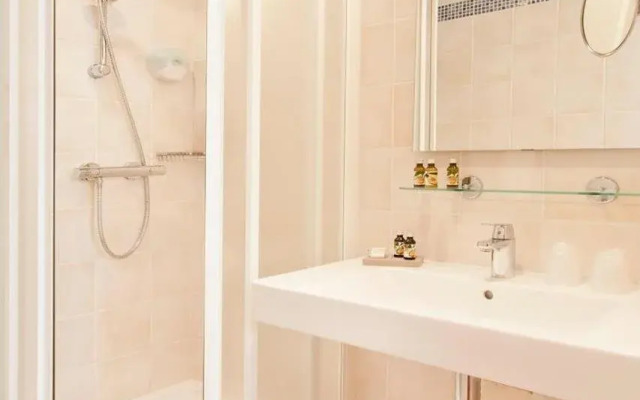 Hôtel Daumesnil - Vincennes