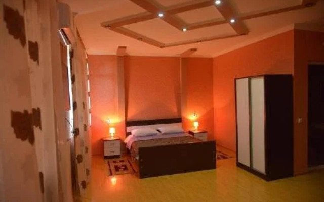 Hotel Jachvis Khidi