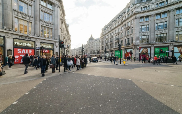 Bond Street Place