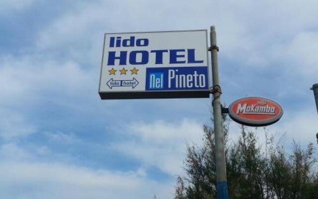 Hotel Nel Pineto