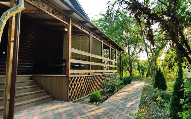 Polyana Cottages