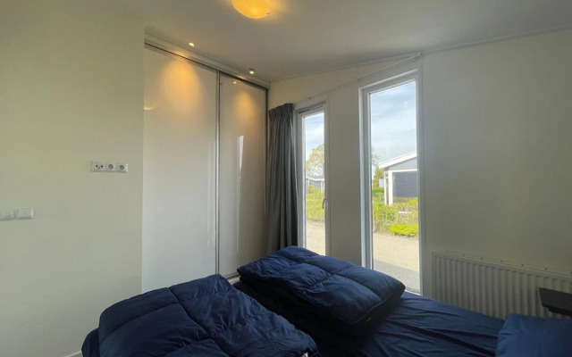 Modern Light Chalet 15km From Alkmaar