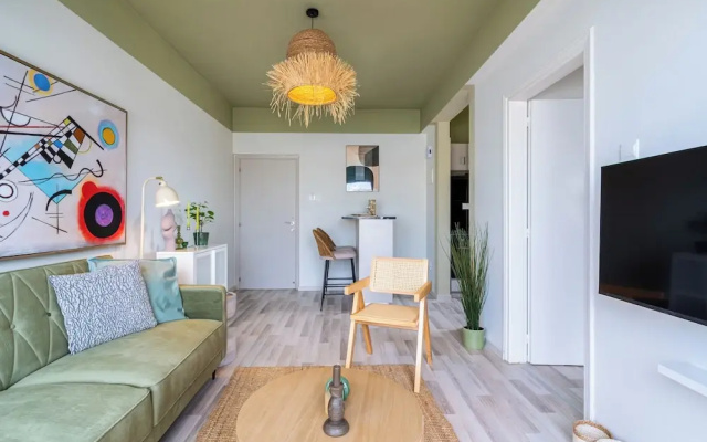 Dune - 1BR & Balcony in Mackenzie