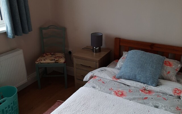 Beautiful Country Cottage Sleeps 3