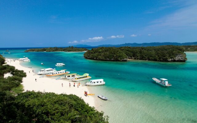 Regina Ishigaki Kabira Sky