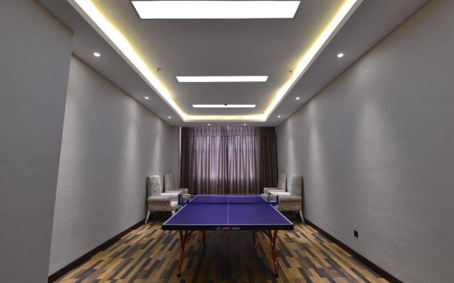 Huang He  International   Hotel