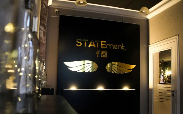 STATEment Hotel
