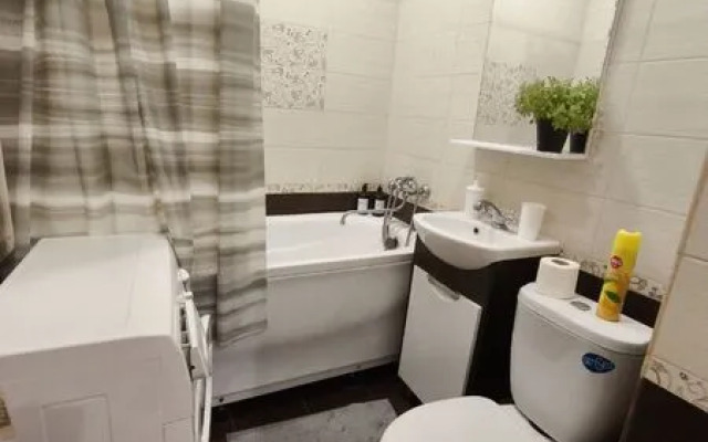 Костарика Апарты на ул. Чаркова, д. 81