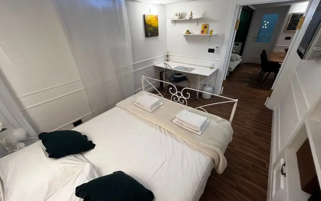 Db Interiors