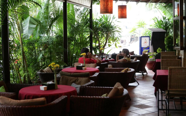 Anise Hotel & Restaurant